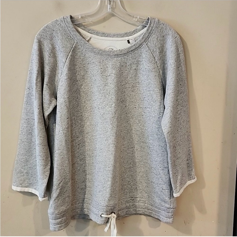Tommy Bahama pullover sweatshirt
